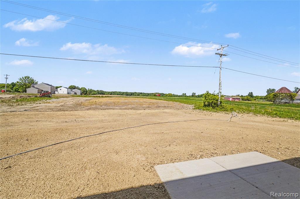 6030 Lahring Road, Linden, MI 48451 — Photo 23