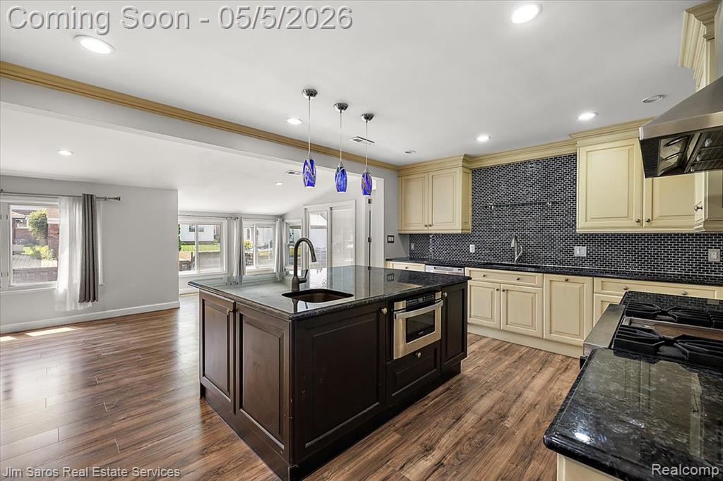22470 Wildwood Street, Saint Clair Shores, MI 48081 — Photo 3