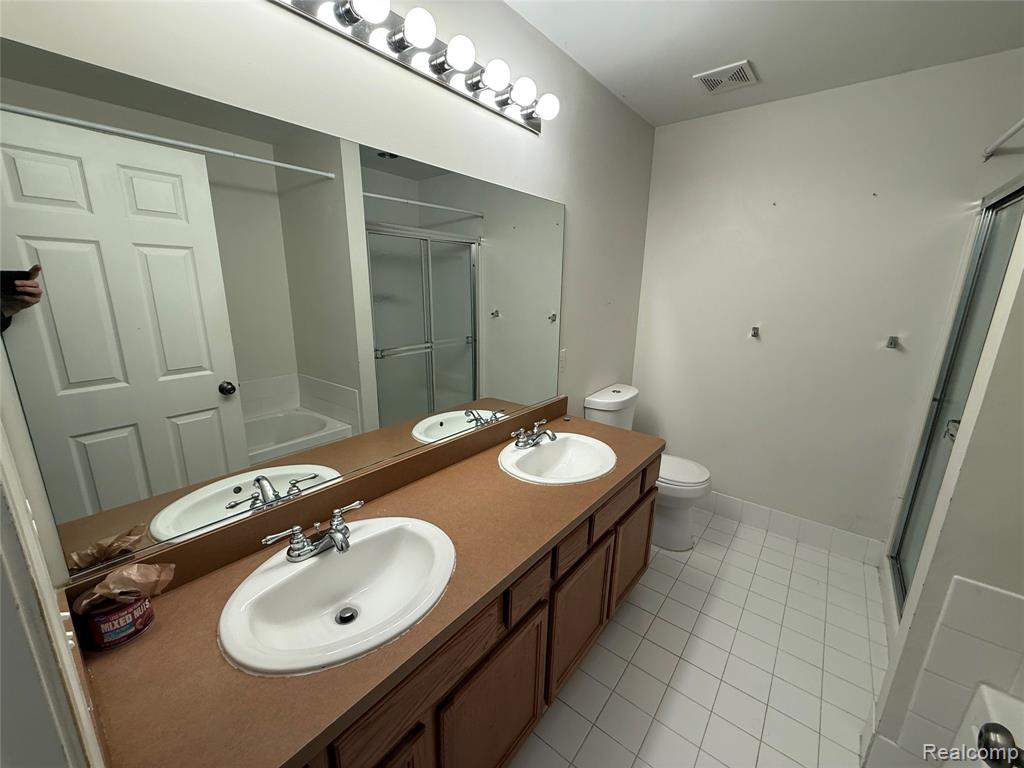 41290 Maplewood Drive, Canton, MI 48187 — Photo 11
