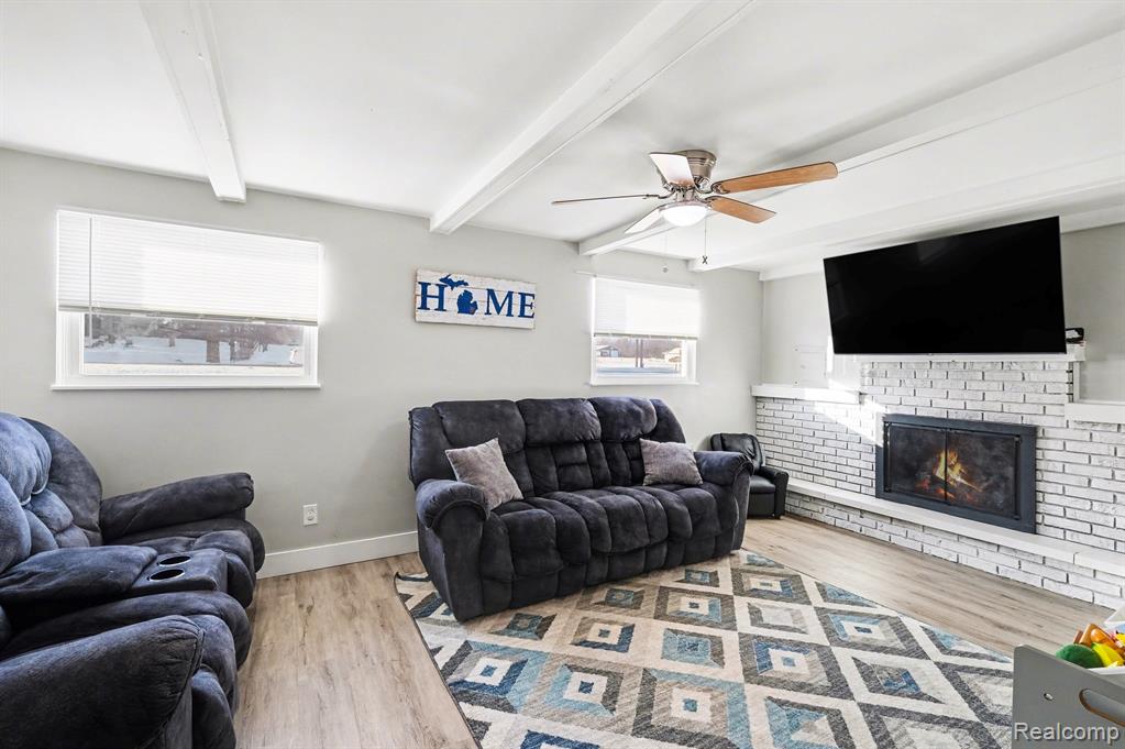 6359 E Bristol Road, Burton, MI 48519 — Photo 6