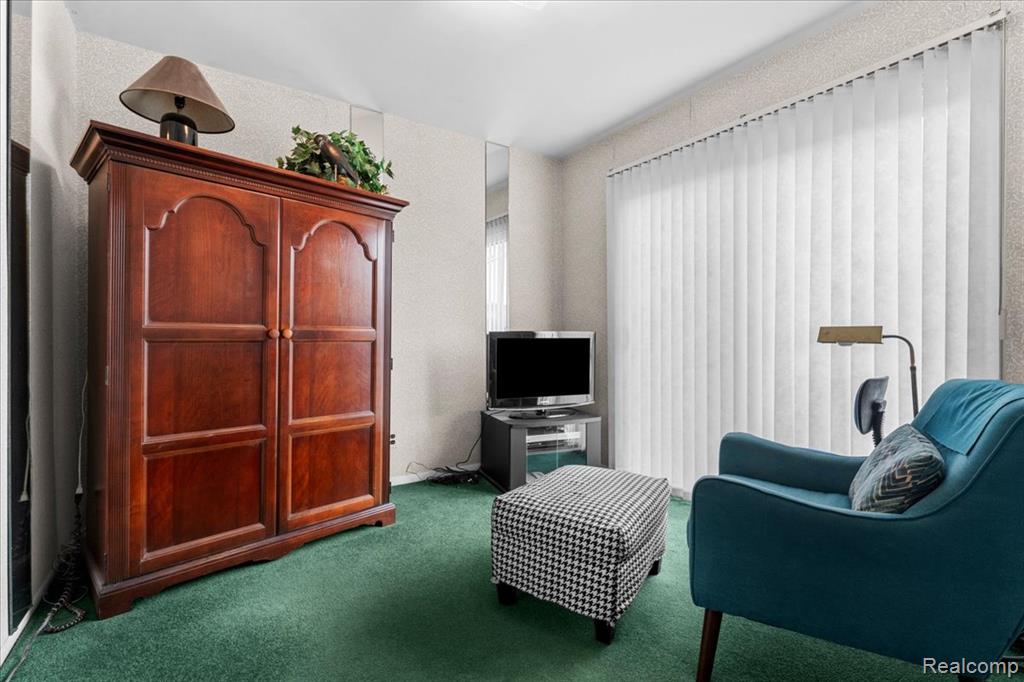 30124 Garry Avenue, Madison Heights, MI 48071 — Photo 17