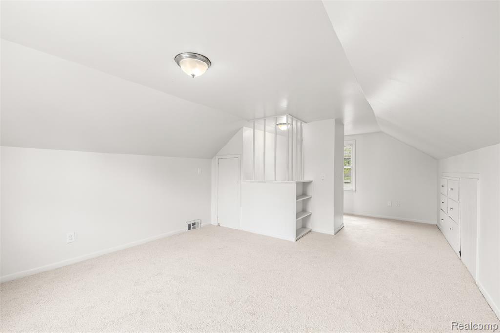 4175 Helen Avenue, Lincoln Park, MI 48146 — Photo 9
