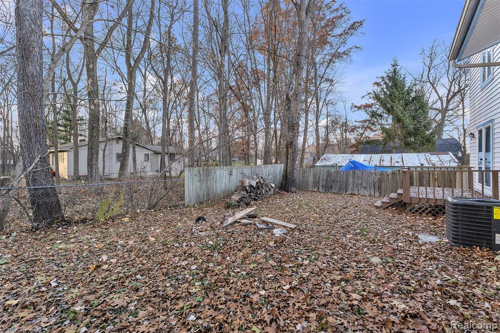 8165 Leonard Drive, Holly, MI 48442 — Photo 50