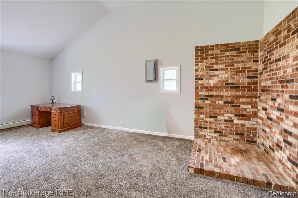 293 Hickory Place Drive, Columbiaville, MI 48421 — Photo 42