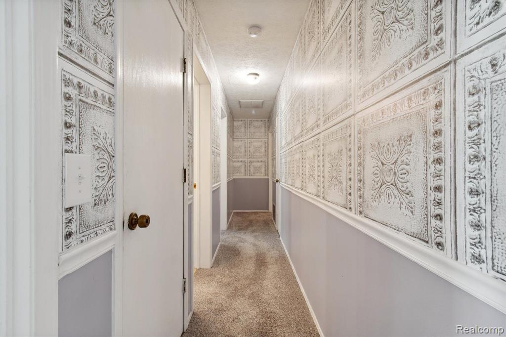 898 ROWLAND Road, Leonard, MI 48367 — Photo 27
