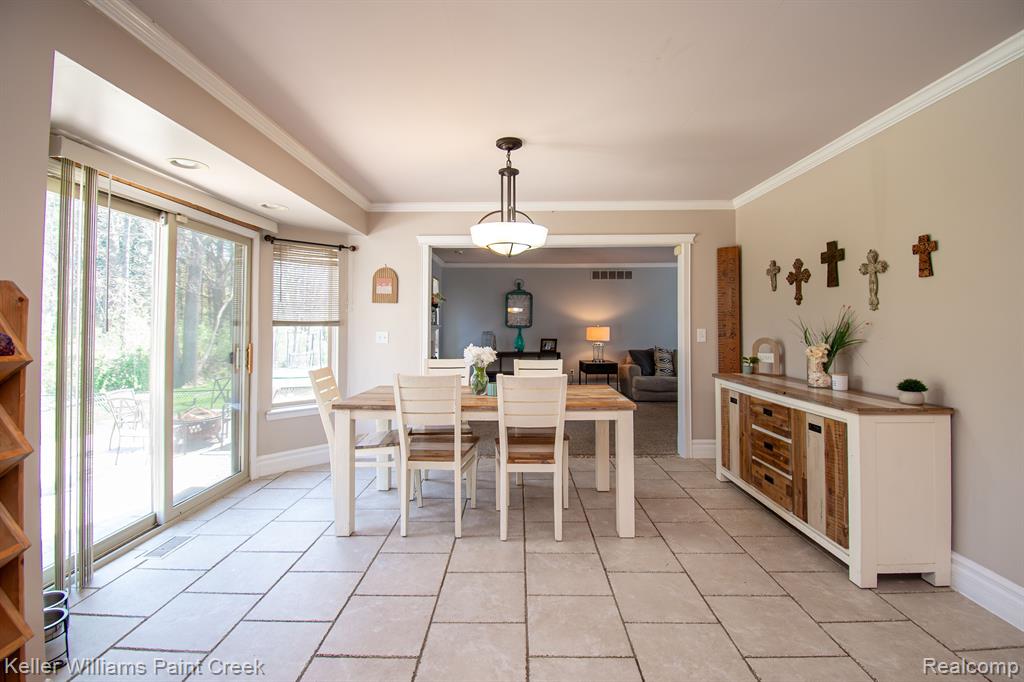 51466 PROMENADE Lane, New Baltimore, MI 48047 — Photo 13