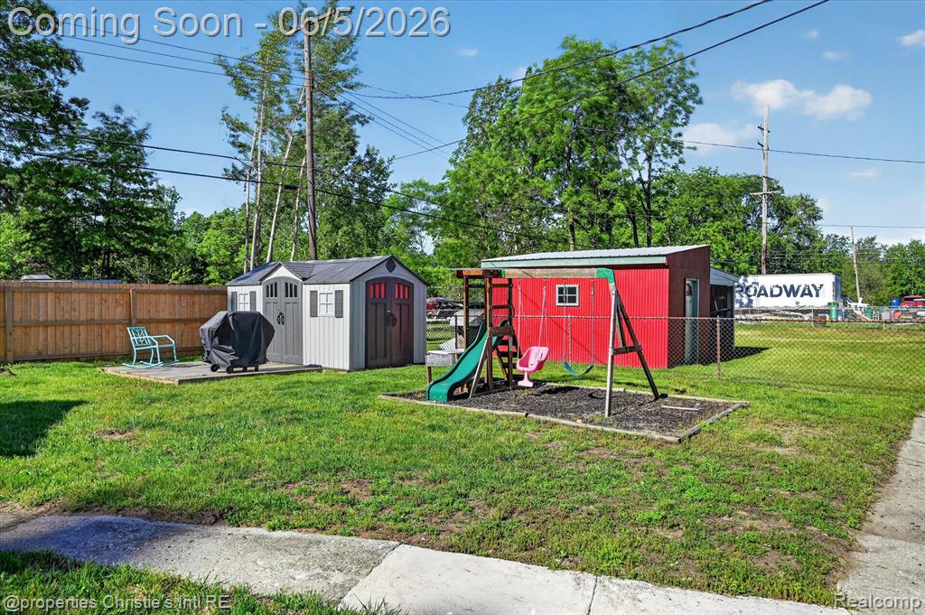 39185 Chase Street, Romulus, MI 48174 — Photo 30