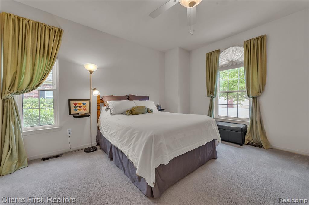 530 CONCORD Drive, Canton, MI 48188 — Photo 16