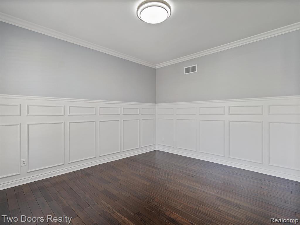 52903 Forest Grove, Shelby Twp, MI 48315 — Photo 12