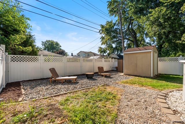 5719 Huron Street, Dearborn Heights, MI 48125 — Photo 26