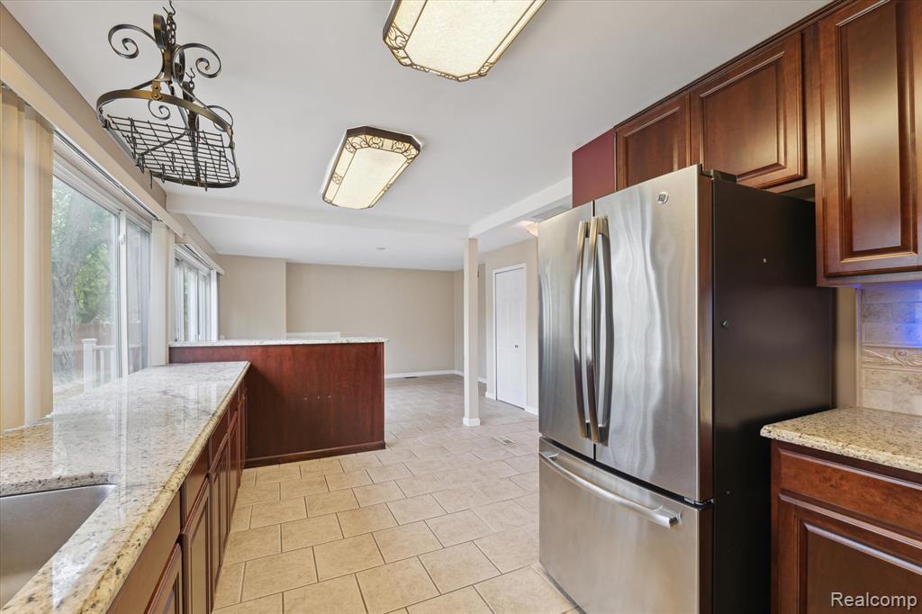 4134 Cypress Drive, Troy, MI 48085 — Photo 17