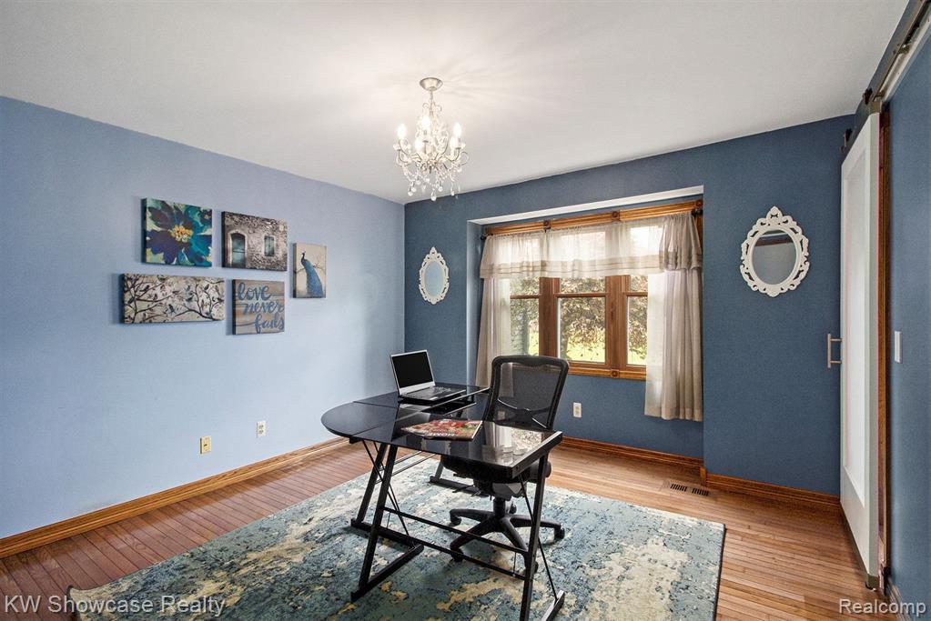 10281 GREENBRIER, Brighton, MI 48114 — Photo 19