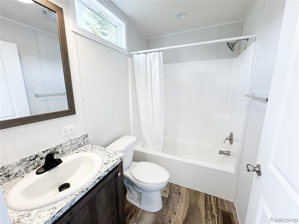 44 Retreat Way, Fenton, MI 48430 — Photo 4