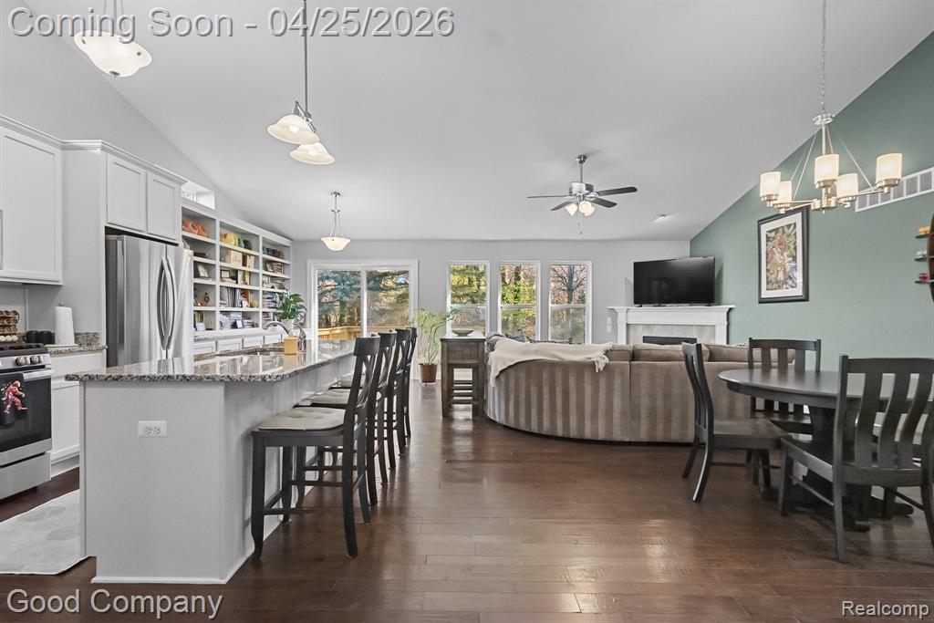 1938 Genoa Circle, 13, Genoa, MI 48843 — Photo 9