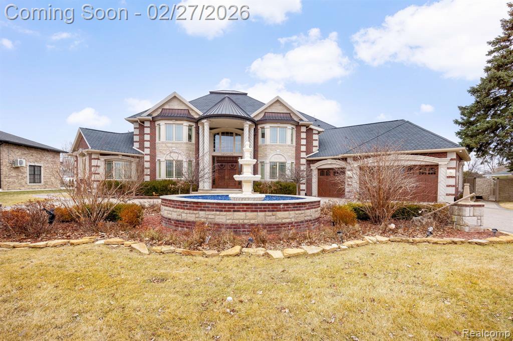 6616 Fairwood Drive, Dearborn Heights, MI 48127 — Photo 4