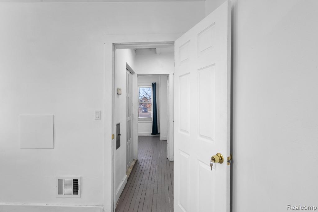 6050 Evergreen Avenue, Dearborn, MI 48228 — Photo 22