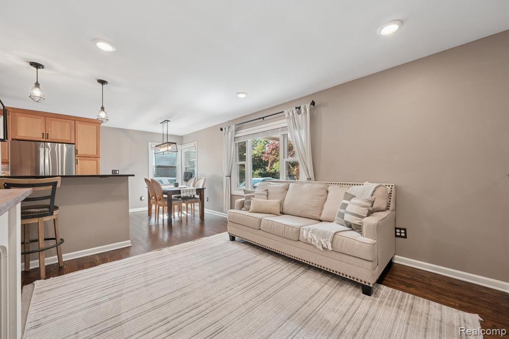 6345 Kolb Avenue, Allen Park, MI 48101 — Photo 11