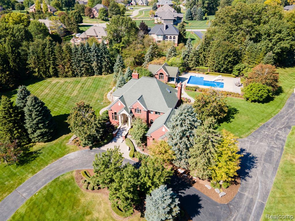 67391 Mack Court, Washington, MI 48095 — Photo 2