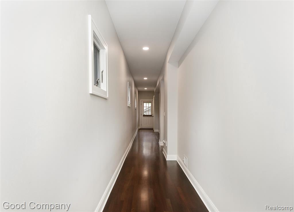 605 S Troy Street, Royal Oak, MI 48067 — Photo 15