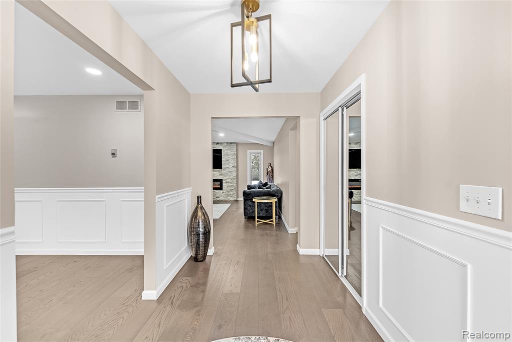 49685 Richardson Drive, Shelby Twp, MI 48315 — Photo 13