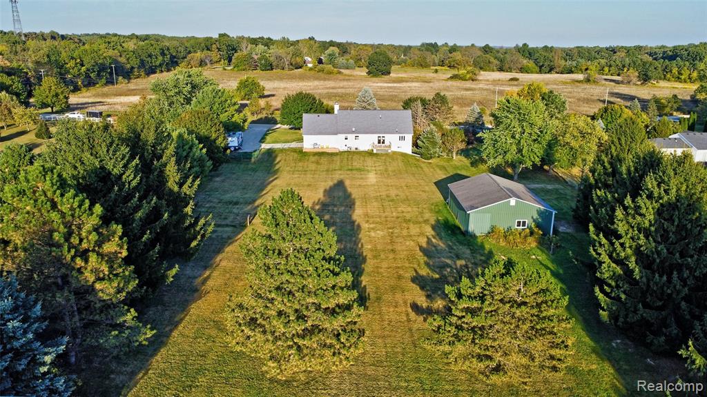 2290 Silver Fox Run, Holly, MI 48442 — Photo 56