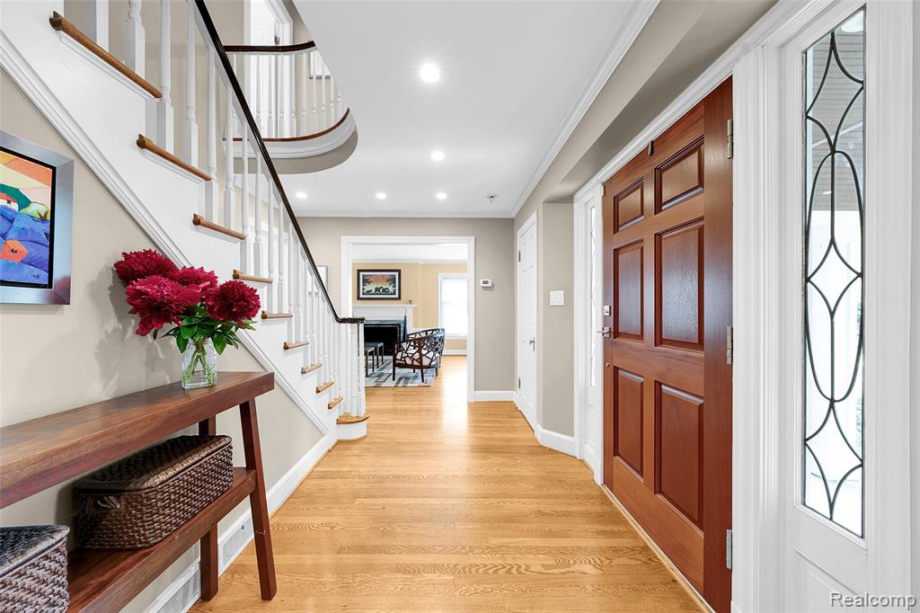 828 Westchester Road, Grosse Pointe Park, MI 48230 — Photo 16