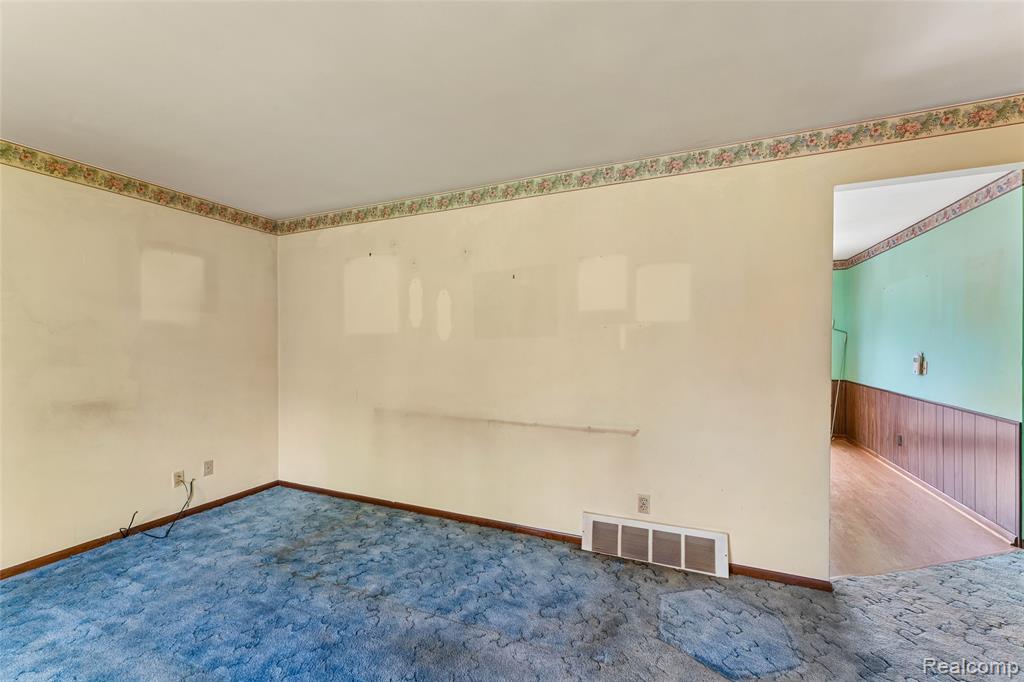 5244 Rood Road, Holly, MI 48442 — Photo 19
