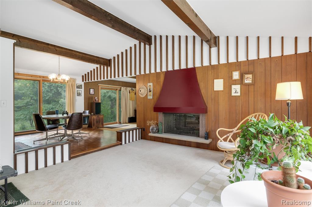 4464 Foxwood Drive, Milford, MI 48380 — Photo 10