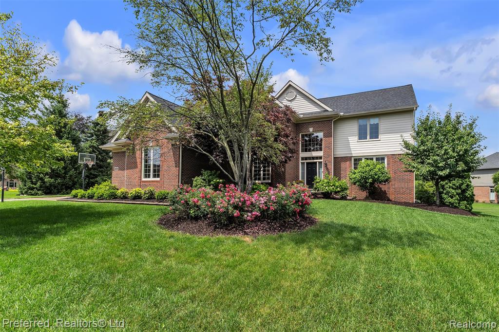 46564 Southview Lane, Plymouth, MI 48170 — Photo 2