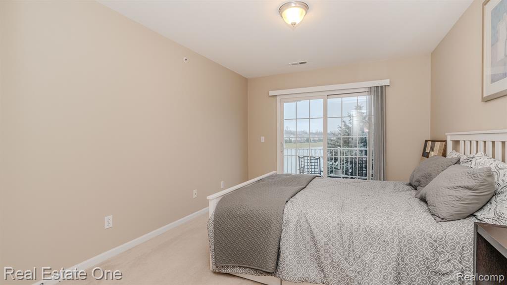 28209 Oakmonte Circle E, 60, New Hudson, MI 48165 — Photo 18