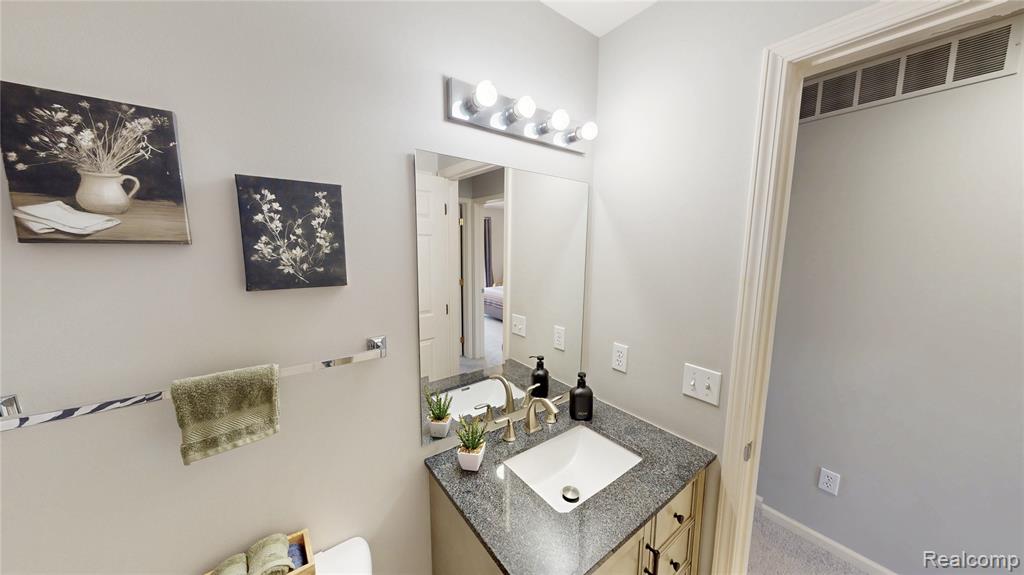 2916 Signature Boulevard, Ann Arbor, MI 48103 — Photo 17
