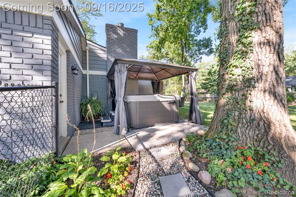 5920 Warbler Drive, Clarkston, MI — Photo 40