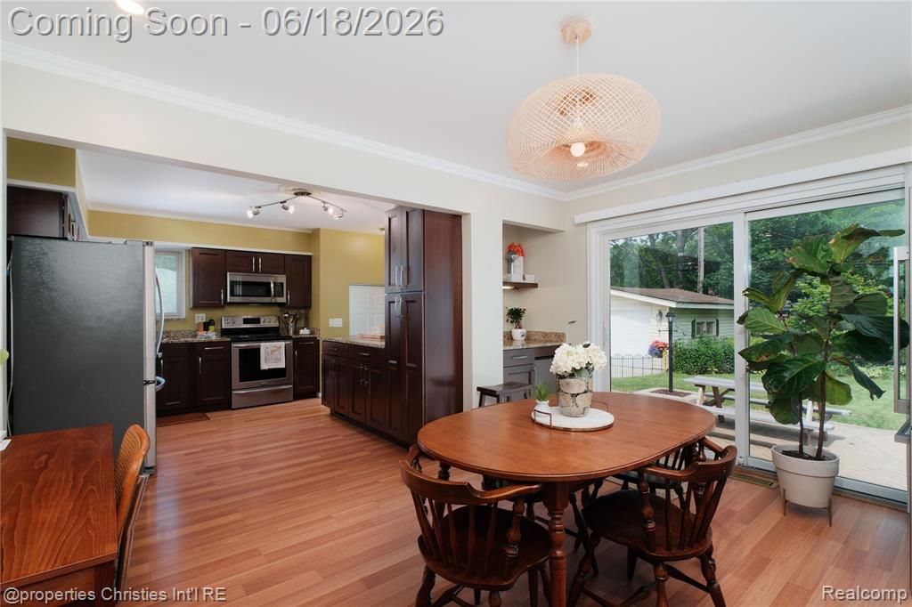 4228 Rosewold Avenue, Royal Oak, MI 48073 — Photo 14