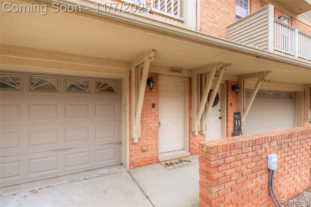 56642 Sunset Drive, Shelby Twp, MI 48316 — Photo 2