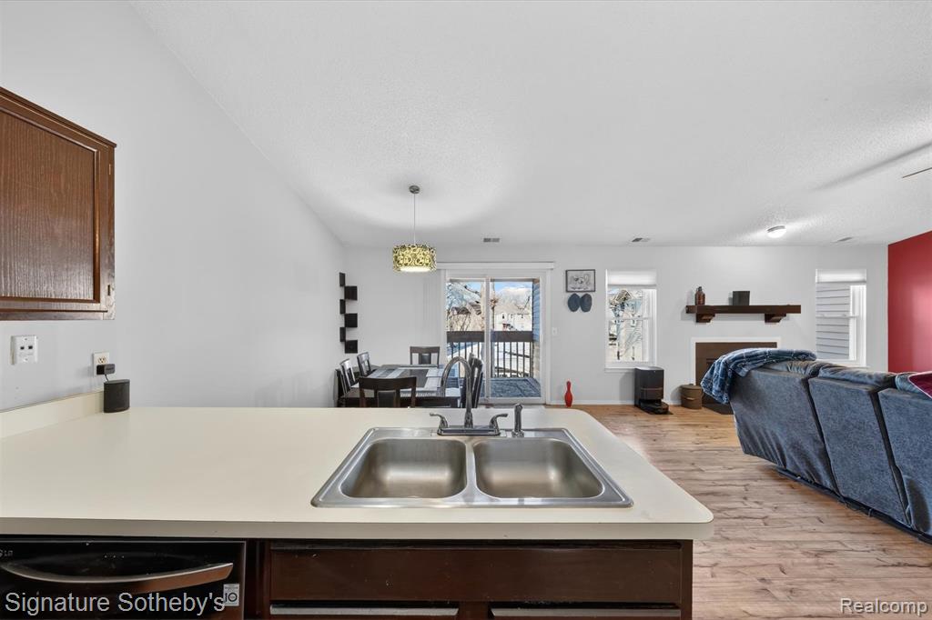 5094 Harbor Oak Drive, 36, Waterford, MI 48329 — Photo 14