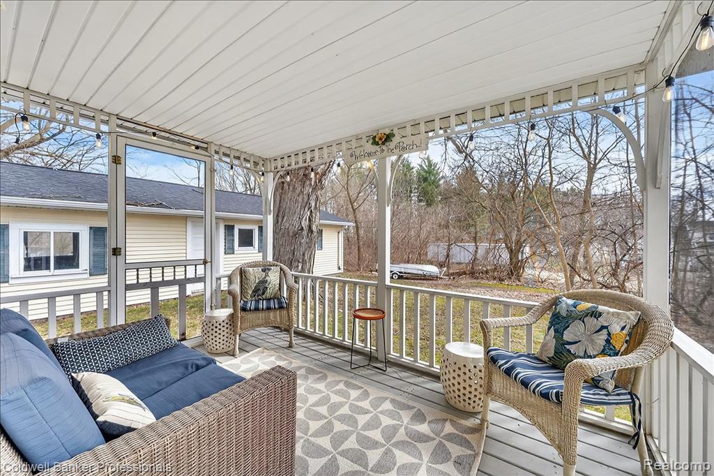 205 S Lake Pleasant Road, Attica, MI 48412 — Photo 3