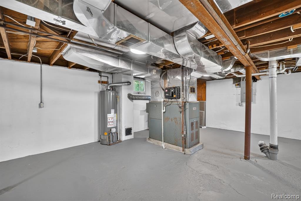 702 Leland Street, Flint, MI 48507 — Photo 27