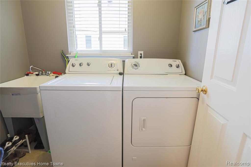 50315 Alden Drive, Macomb, MI 48044 — Photo 29