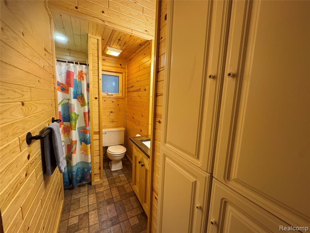 5999 Oak Road, Rose City, MI 48654 — Photo 33