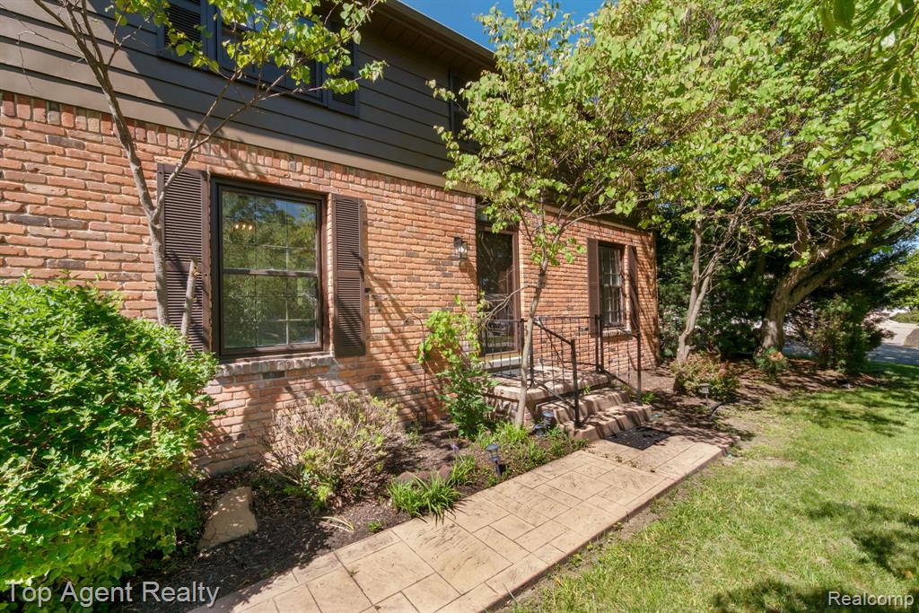 6525 Little Turkey Run, Utica, MI 48317 — Photo 38