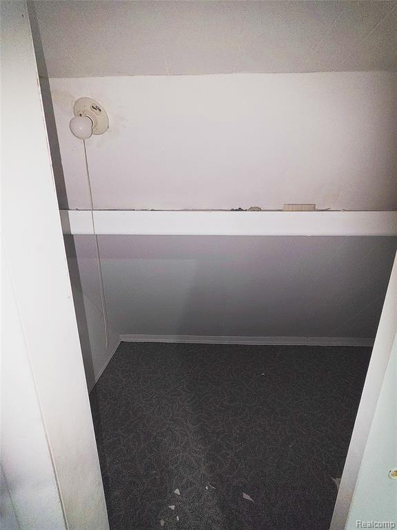 759 E Maxlow Avenue, Hazel Park, MI 48030 — Photo 34