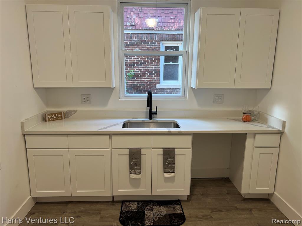 4865-67 Grayton Street, Detroit, MI 48224 — Photo 11