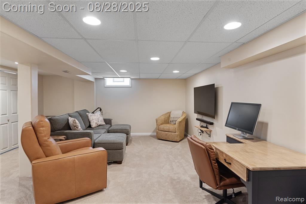 727 S Vermont Avenue, Royal Oak, MI 48067 — Photo 23