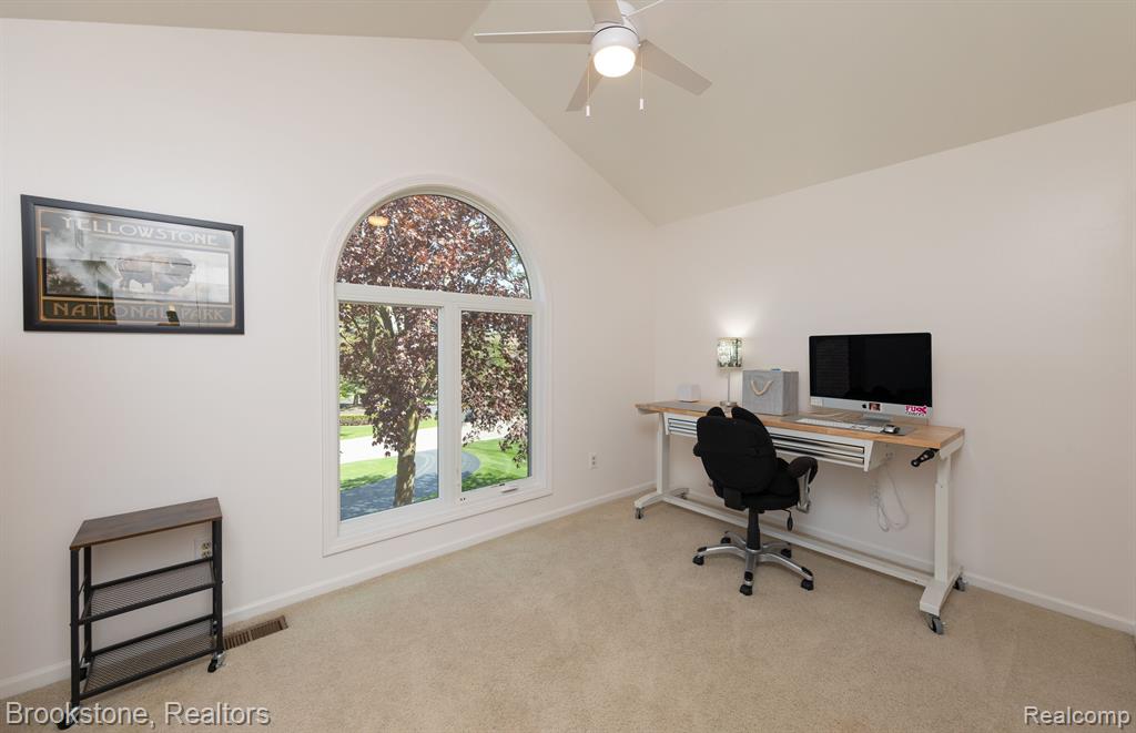 4780 CIDER HILL Drive, Rochester, MI 48306 — Photo 40