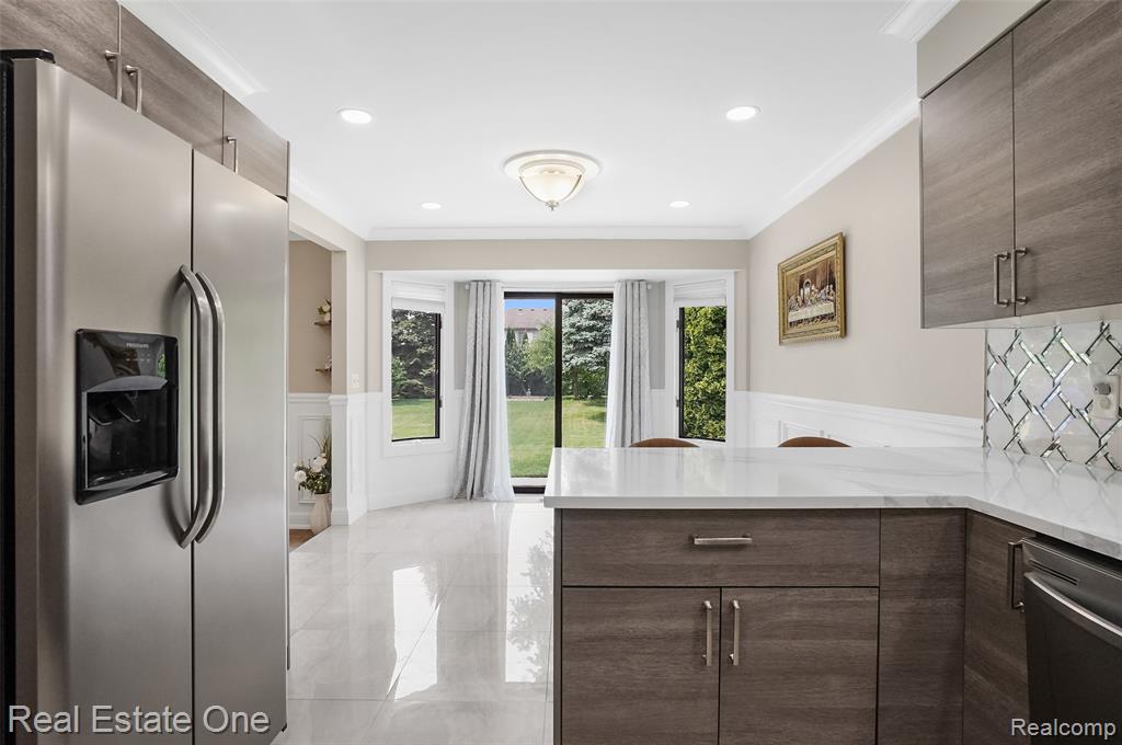 46837 Breckenridge Drive, Macomb, MI 48044 — Photo 12