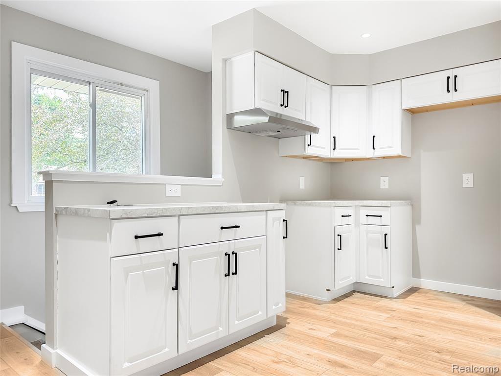 5552 Liberty Bell Road, Grand Blanc, MI 48439 — Photo 12