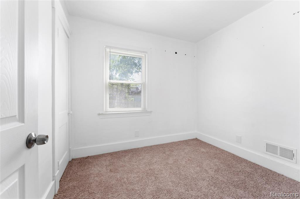 23 W Broadway Street, Ecorse, MI 48229 — Photo 11