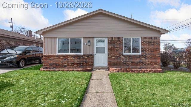 30575 GROVELAND Street, Madison Heights, MI 48071