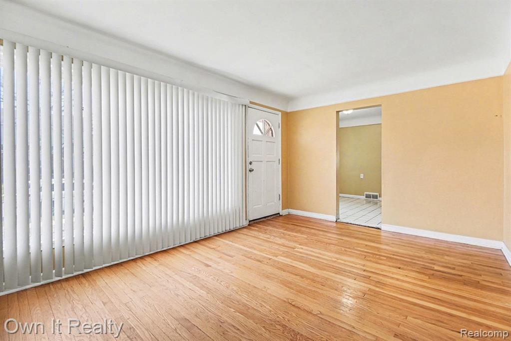 6791 Winthrop Street, Detroit, MI 48228 — Photo 6