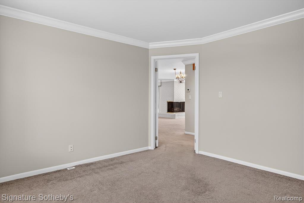 7107 Pebble Park Drive, 163, West Bloomfield, MI — Photo 28